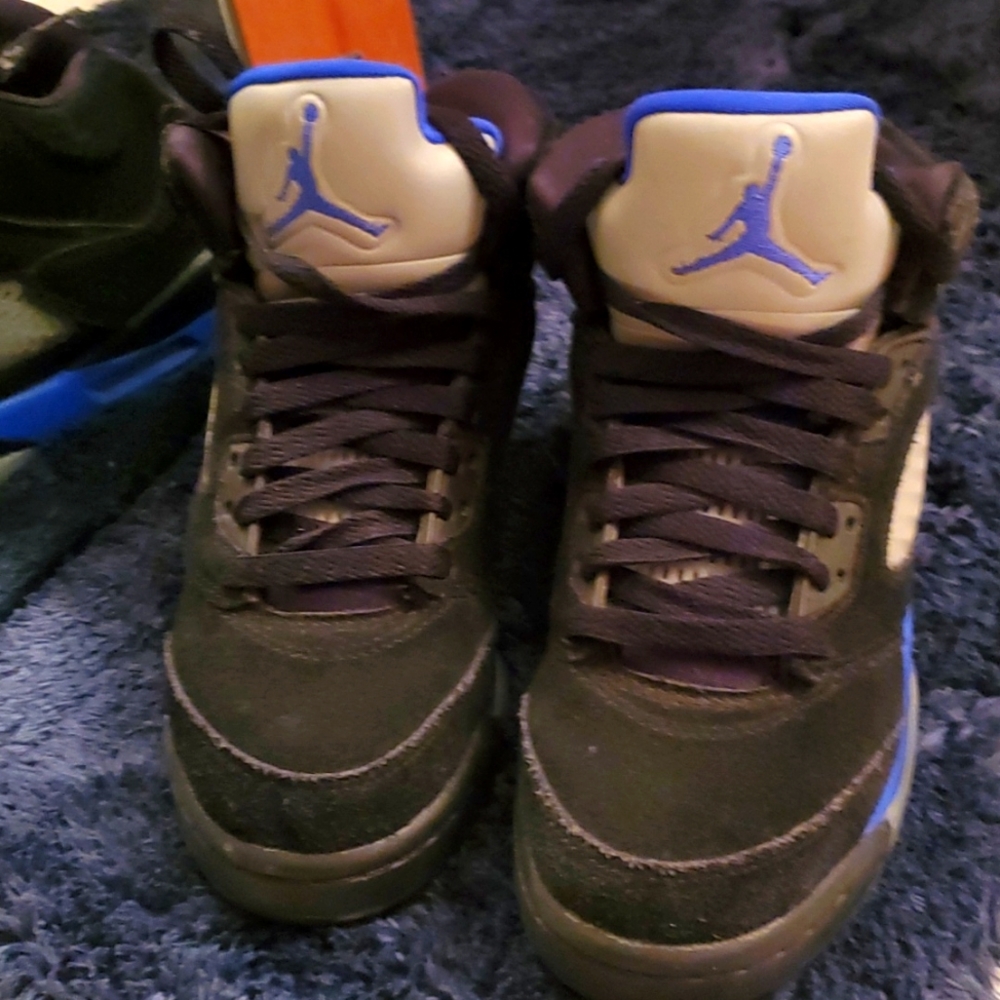 Air Jordan 5, Size 4Y, (kids), blk/blue